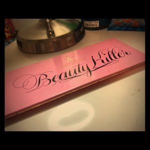 Jeffree Star Beauty Killer pallet